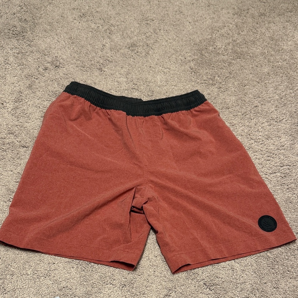 Chubbies Men's Faded Rust Swim Shorts with Black Waistband-no liner